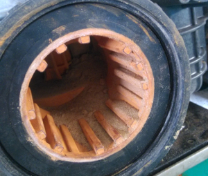 401.被泥沙污染的控制閥 (1).jpg