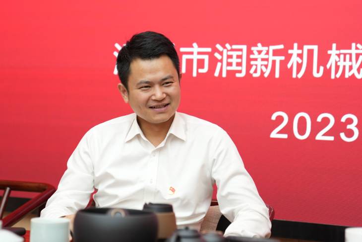 1693353626605845.jpg 401.jpg